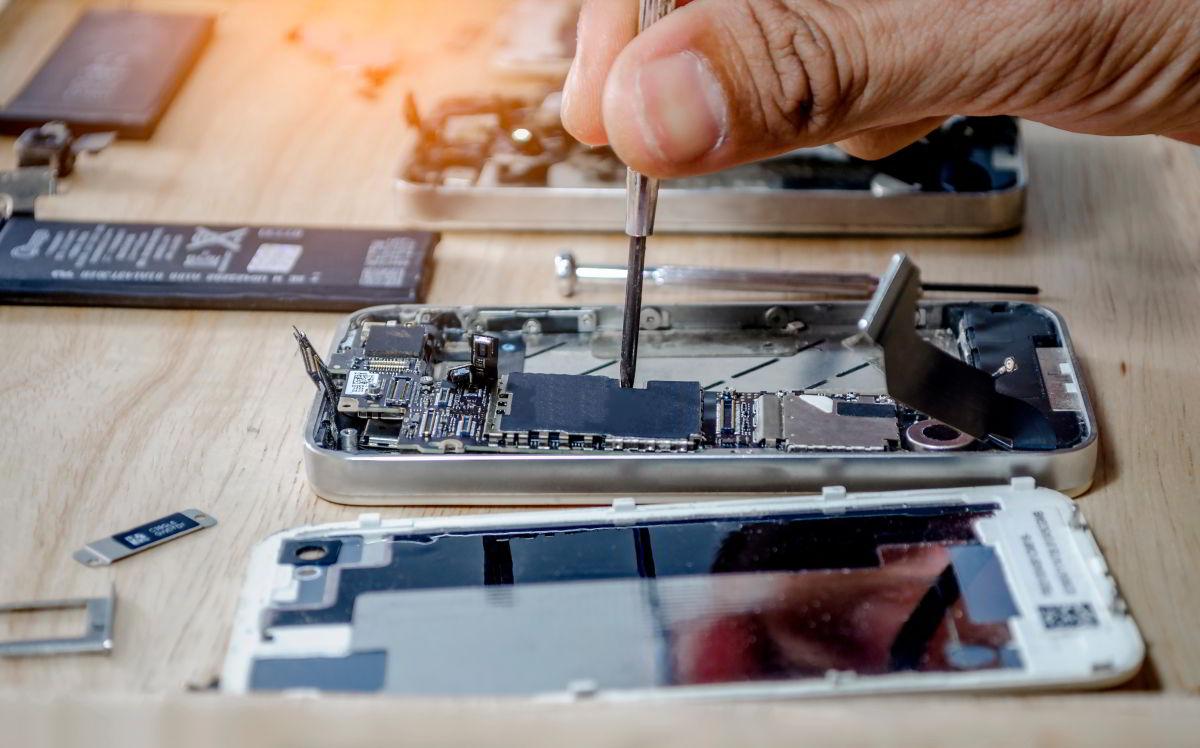Smartphone Repair